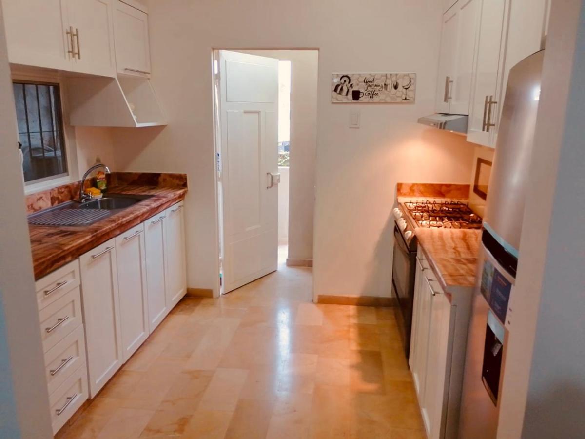 Large 2-Bedroom Apartment, Close To The American Consulate Guayaquil Exteriör bild